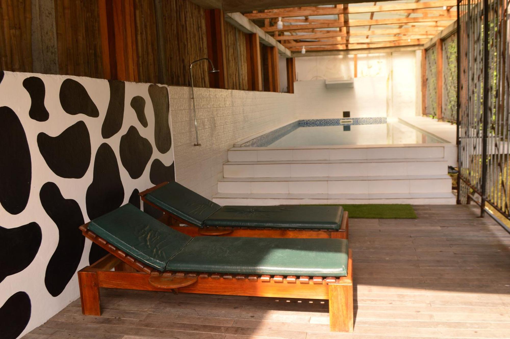 Hotel Restaurant Gites Kribi Bilik gambar